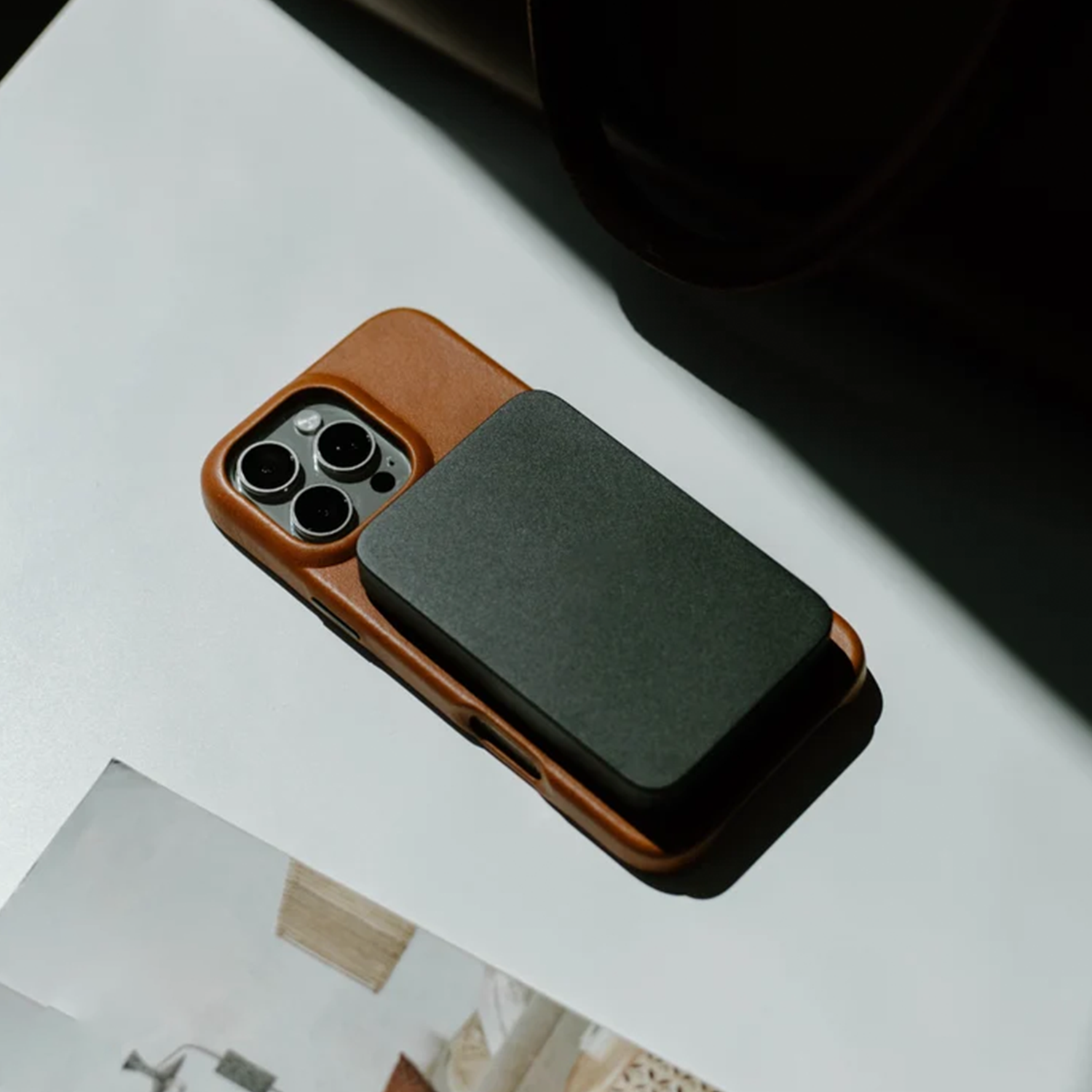 Magnetic Wireless Portable Charger, Slim 10000Mah External Battery Pack Supporting 15W Rapid Power Supply